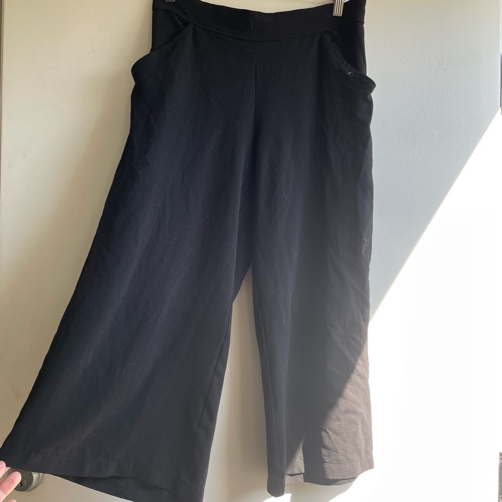 Max Studio Gaucho Pants